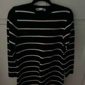 Zara Black & White Striped Knit Top | Classic Minimalist
